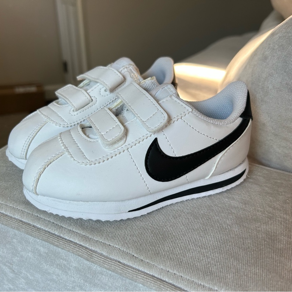 Nike Cortez **NEW size:9(toddler)